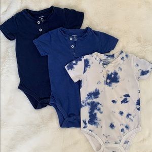 Carter’s Baby Boy 18Mo. 3 Pack onesies